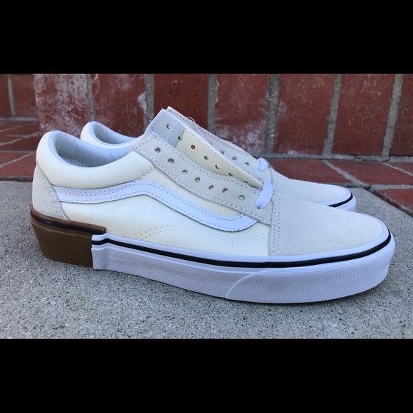 Vans Shoes - Vans Old Skool Sz 8 Womens Beige Canvas Suede